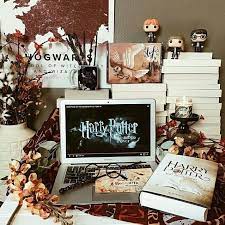 Pin By Lillian Freitas On Just About Life Harry Potter Photography Harry Potter Wallpaper Harry Potter Pictures