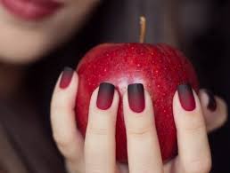 Je me ronge moi même les ongles à l'occasion et j'avoue que ce n'est vraiment pas chose facile d'arrêter cette. Epingle Sur Fav Nails