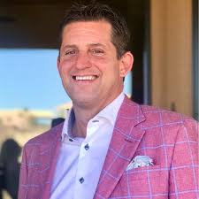 Scott Scully's Instagram, Twitter & Facebook