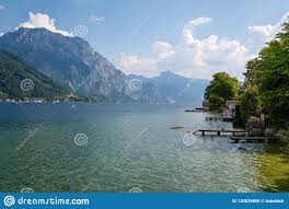 Stadtgemeinde gmunden rathausplatz 1, 4810 gmunden tel. Oberosterreich Traunsee Seejachthafen In Gmunden Salzkammergut Region Redaktionelles Bild Bild Von Region Szene 130829895