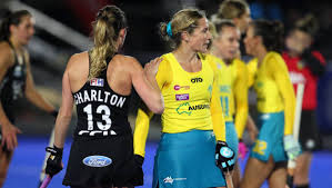 Parker minangka anggota saka tim hoki lapangan nasional wanita australia sing dikalahake dening tim hoki lapangan nasional wanita belanda ing final ing piala dunia hoki wanita 2014, juara medali emas ing 2014 game komanwel Akojvpcgwxtrgm