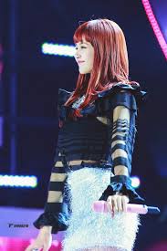 Pin By Farah Nguyen On Blackpink Girls Group Names Kpop Girls Blackpink Lisa