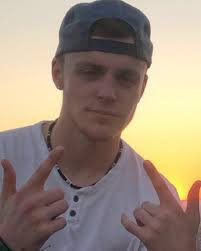 Mason Wilkins's Instagram, Twitter & Facebook