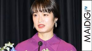 At the time of her debut she was signed to blooming agency. é–€è„‡éº¦ éº'éºŸãŒãã‚‹ é§'å½¹ã§è©±é¡Œ ã‚·ãƒ³ãƒ—ãƒ« ã‚¹ãƒ¬ãƒ³ãƒ€ãƒ¼ãªå¤§äººã®è£…ã„ Youtube