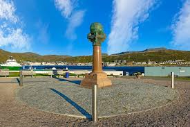 Hammerfest liegt auf der insel kvaløy im fylke troms og finnmark. Struve Bogen Norwegen Franks Travelbox