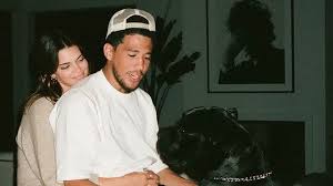 About 208 results (0.89 seconds). Kendall Jenner Ist Verruckt Nach Ihrem Freund Devin Booker Promiflash De