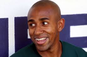 Remo relaciona 18 e inclui zagueiro estreante para este domingo