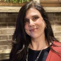 Denise Santoni's Instagram, Twitter & Facebook