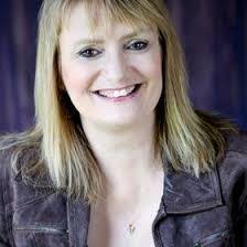 Sherry Foley's Instagram, Twitter & Facebook