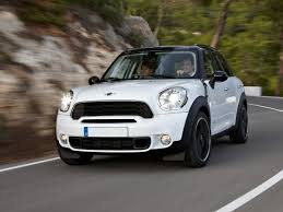 It is a great car for everyday commuting, with a lot of. Mini Countryman Hatchback 2010 2016 R60 Review Auto Trader Uk