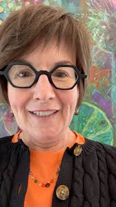 Thank you Christine Kuhr at Cincinnati Art Club and Jan Boone with the  Woman's Art Club of Cincinnati for sharing details about my torn paper  painting class! Registration is closing