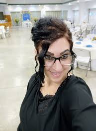 Hi my name is Carol and I am the sole owner and operator of Tying the  Knot-Wedding Planning. I offer Full Wedding Planning, Partial Wedding  Planning, and Month/Day of Coordination. I was