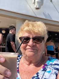 Enjoying a Dirty Banana! Beautiful day in the Caribbean !