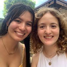 Mina Marie (she/her) 🖤✨ (@minamariewrites)