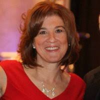 Joanne Persico's Instagram, Twitter & Facebook