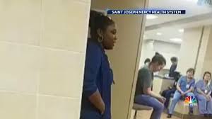 Angel grece viral / tee shirt homme geek tragedy grece, gamer, geek, virus… download and use 300+ angel stock videos for free. Nurse Lori Marie Key Performs Amazing Grace At Inauguration Event Honoring Covid 19 Victims
