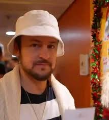 Scammers Impersonating Tyler Hynes