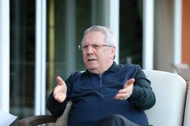 Aziz yıldırım bu evliliği 2011 yılında yaptı. Salon Turnuvasinda Aziz Yildirim Kulagimizi Cekti Itirafi Onedio Com