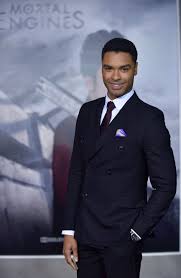 That scream you may have heard are the fans of simon basset, the duke of hastings. Bridgerton Star Rege Jean Page To Host Snl On Feb 20 Upi Com