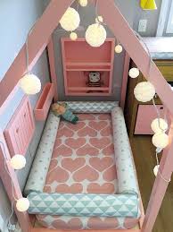 15 Reasons To Fall In Love With Floor Beds Toddler Rooms Toddler Floor Bed Floor Bed