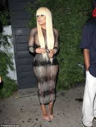 Blac Chyna Before She Was Famous Before She Became Kardashian Ized When Chyna Became Famous As A Music Video Star She Looked More Hip Hop With Heavy Bangs Black Chyna Elegant Dress Blac Chyna