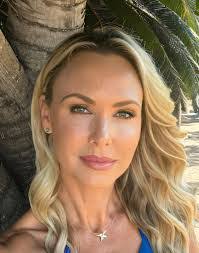 Jessica Dobbins's Instagram, Twitter & Facebook