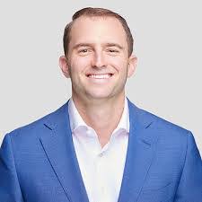 Sam Abramson's Instagram, Twitter & Facebook