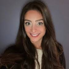 Chelsea Heinz's Instagram, Twitter & Facebook