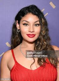 739 Camille Friends Photos & High Res Pictures