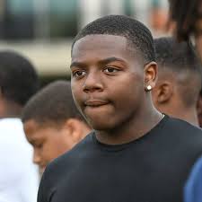 2021 Linebacker Raesjon Davis Decommits from LSU Football