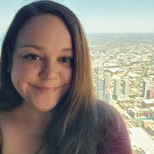 Lori Biddle's Instagram, Twitter & Facebook