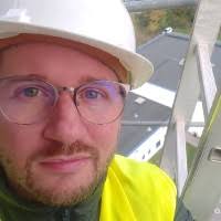 90+ "Thomas Desmet" profiles