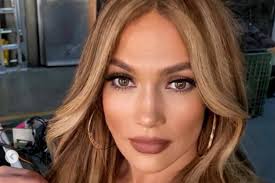 We're the secret formula behind the beauty brands you love. Jennifer Lopez Just Got Curtain Bangs The Biggest Hair Trend Of 2020 Glam