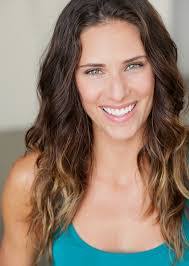 Jillian Davis's Instagram, Twitter & Facebook