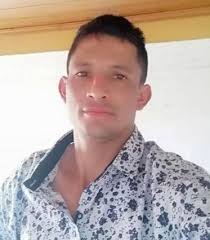 Recompensa por esta rata 🐀 Javier Rubiano Se busca por rata 🐀 hurto un  montallantas llevándose una pistola de aire ferton profesional varia  herramienta y mercancía para llantas gracias hoy por mi