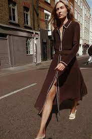 Mariasofia pompino adult creator fa la troia sul taxi.