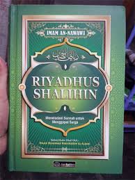 Maybe you would like to learn more about one of these? Paling Bagus 19 Gambar Buku Riyadhus Shalihin Gani Gambar