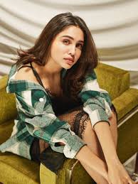Komal Nahta On Twitter Debutante Sharvari Who Will Be Seen In Bunty Aur Babli 2 Has Got A Mega 3 Film Deal From Yrf Second Big Film To Be Announced Soon All Eyes A little lamb, sorta like a pet name.