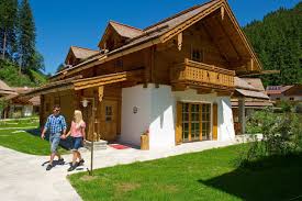 Acht Almhutten Zum Verlieben Im Grossarltal Idealer Ausgangspunkt Zum Wandern Oder Skifahren Eigene Sauna Und Garten Badewa Alpen Urlaub Italien Urlaub Urlaub