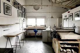 We offer studio space and tenant space for. Stusu Studio Sublet