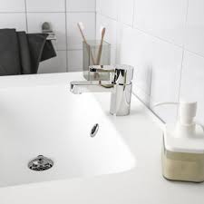 The shelves are easy to remove and clean and the plastic feet protect against wet floors. Ensen Wash Basin Mixer Tap With Strainer Chrome Plated Ikea