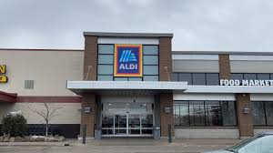 To plan your shopping spree down to the minute, here are thanksgiving and black friday store hours. Mn Aldi Has Thanksgiving Dinner Covered For Less Than 30