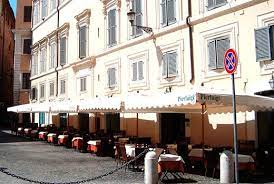 People are back on their feet, out of their homes and just wanna #party and enjoy #living with family and friends. Pierluigi Menu Di Roma