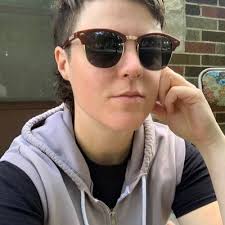 Susan Greve (@susangreve)