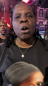 Support Black-owned businesses from your phone 🛒📲 Download BLAPP — the  app for Black-owned everything. . Tag your favorite brands & biz owners👇🏾  . Accredited investors tap in! . We love ❤️ you ...