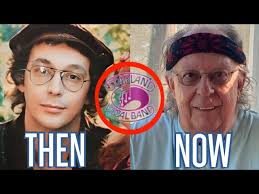 Bill and Taffy Danoff -Take Me Home Country Roads 1971 Live Performance