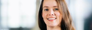 Helga löbel on wn network delivers the latest videos and editable pages for news & events, including entertainment, music, sports, science and more, sign up and share your playlists. Helga Lobel Man Hatte Eine Intimacy Coordination Schon Immer Gebraucht Quotenmeter De Mobile