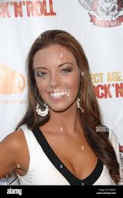 Amber Maxey's Instagram, Twitter & Facebook