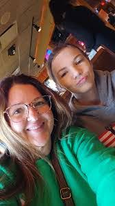 Melissa Leddy's Instagram, Twitter & Facebook