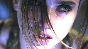 'requiem for a dream'—the harrowing heroin film that brought darren aronofsky to the attention of mainstream moviegoers—arrived in theaters in 2000. Requiem For A Dream Director S Cut 4k Trailer 2020 Youtube